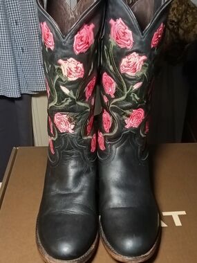 Caborca Black Leather Women's Western Boots with Pink Rose Embroidery, Size 9.5